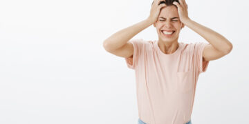 Stress e scelte finanziarie: quando la mente comanda il portafoglio - Freepik